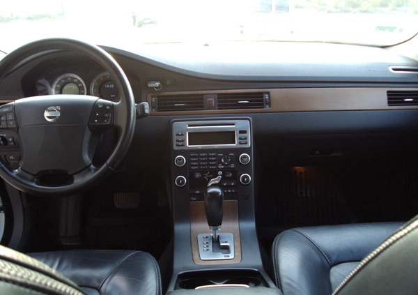 Volvo XC 70 cena 45500 przebieg: 202000, rok produkcji 2009 z Otwock małe 67